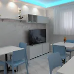 Aida Oda ve Kahvaltı 4*
